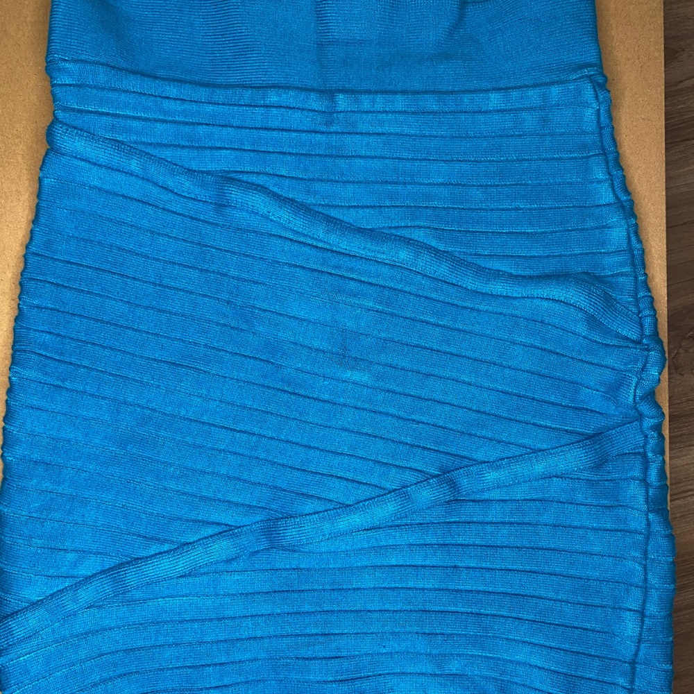 Bebe bright right blue bondage body con skirt